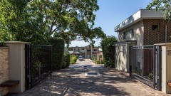 Yarrbat Place, Balwyn